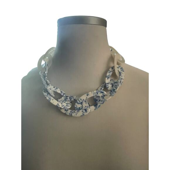 Fashion Multi-Color Necklace‎ - Picture 3 of 3